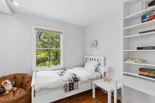 2 Red Creek Cir, Hampton Bays, NY 11946 - Photo 31