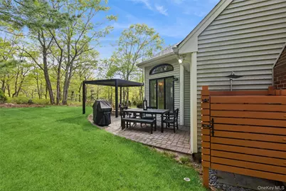 2 Red Creek Circle, Hampton Bays, NY 11946 - Photo 9