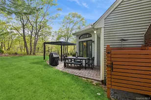 2 Red Creek Cir, Hampton Bays, NY 11946 - Photo 9