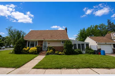 49 Lincoln Street, Elmont, NY 11003 - Photo 1