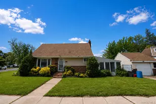 49 Lincoln St, Elmont, NY 11003 - Photo 1