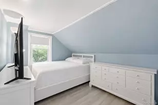 54 Linden Ln, Shirley, NY 11967 - Photo 13