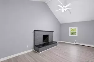 54 Linden Ln, Shirley, NY 11967 - Photo 7