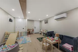2881 Roberts Ave, Bronx, NY 10461 - Photo 5