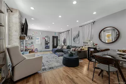 2881 Roberts Avenue, Bronx, NY 10461 - Photo 11