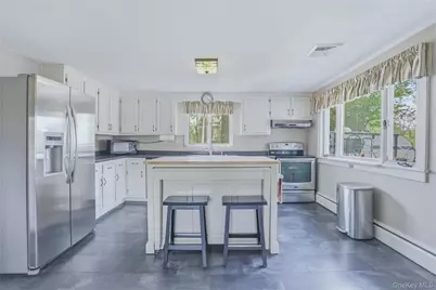 711 Neighborhood Road, Lake Katrine, NY 12449 - Photo 5