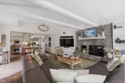 17 Milburn Road, South Setauket, NY 11720 - Photo 13