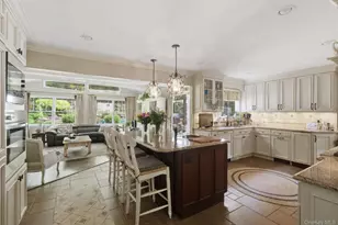 17 Milburn Rd, South Setauket, NY 11720 - Photo 11