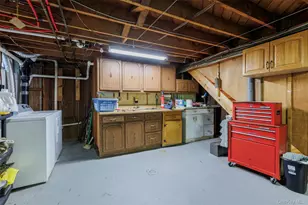 14 George Ct, Bellport, NY 11713 - Photo 37
