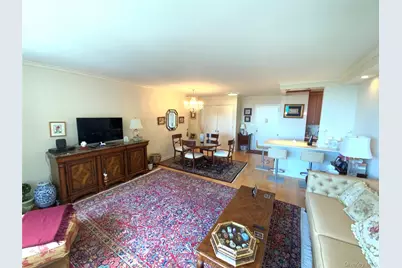 26910 Grand Central Parkway #19Y, Floral Park, NY 11005 - Photo 3