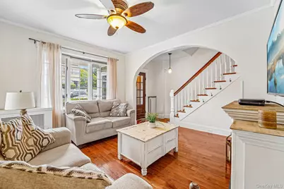 668 Valley Avenue, Yonkers, NY 10703 - Photo 5