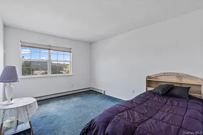103 Clifton Court, Farmingdale, NY 11735 - Photo 19