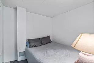 103 Clifton Ct, Farmingdale, NY 11735 - Photo 25