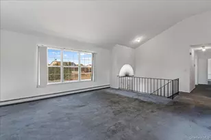 103 Clifton Ct, Farmingdale, NY 11735 - Photo 13