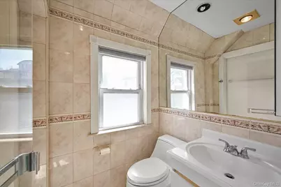 [Address not provided], Forest Hills, NY 11375 - Photo 17