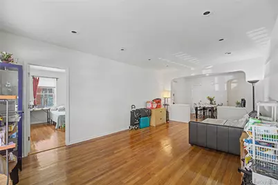 69-11 Yellowstone Boulevard #A4, Forest Hills, NY 11375 - Photo 5