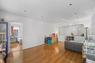 69-11 Yellowstone Blvd, Forest Hills, NY 11375 - Photo 5