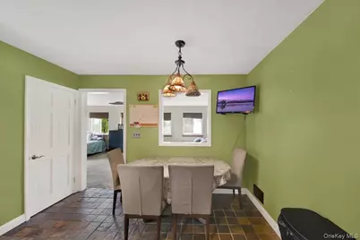 12 Elizabeth Lane, New Windsor, NY 12553 - Photo 7