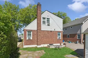 163 Beech St, Floral Park, NY 11001 - Photo 25