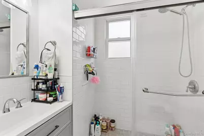 163 Beech Street, Floral Park, NY 11001 - Photo 21