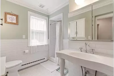 32 Timberline Drive, Huntington, NY 11743 - Photo 15