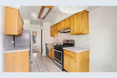 2436 Seymour Avenue, Bronx, NY 10469 - Photo 27