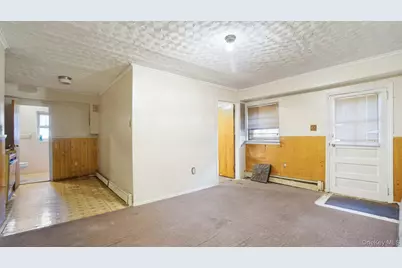 2436 Seymour Avenue, Bronx, NY 10469 - Photo 19