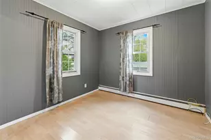 226 W 5th St, Deer Park, NY 11729 - Photo 17