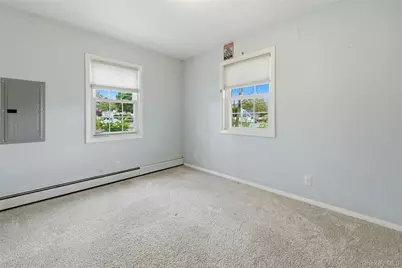 226 W 5th Street, Deer Park, NY 11729 - Photo 15