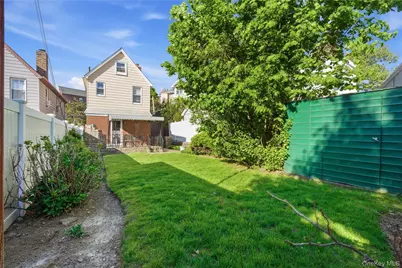 63-44 53rd Drive, Maspeth, NY 11378 - Photo 21