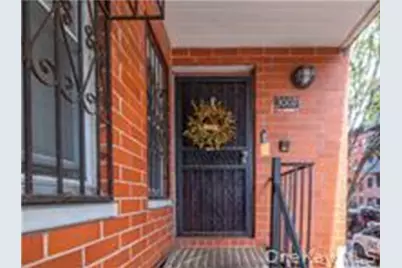 300 W 137th Street #300D, New York, NY 10030 - Photo 3