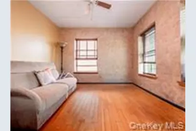 300 W 137th Street #300D, New York, NY 10030 - Photo 19