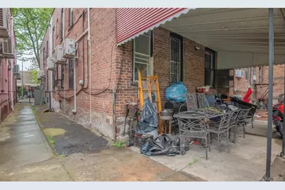 515 Hinsdale Street, Brooklyn, NY 11207 - Photo 25