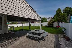 255 N Albany Ave, Massapequa, NY 11758 - Photo 3
