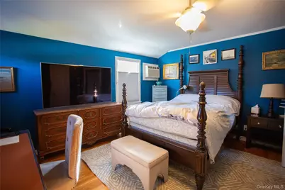 274 W Walnut Street, Long Beach, NY 11561 - Photo 13