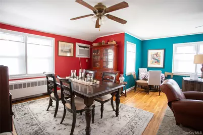 274 W Walnut Street, Long Beach, NY 11561 - Photo 3