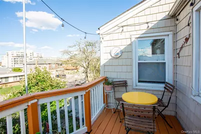 274 W Walnut Street, Long Beach, NY 11561 - Photo 5