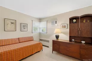 895 Iris Dr, Bellmore, NY 11710 - Photo 23