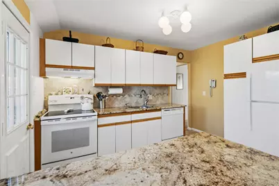 895 Iris Drive, Bellmore, NY 11710 - Photo 17