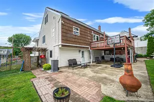 16 Carston St, Selden, NY 11784 - Photo 43