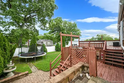 16 Carston Street, Selden, NY 11784 - Photo 45