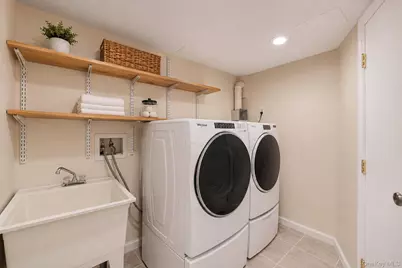 16 Carston Street, Selden, NY 11784 - Photo 41