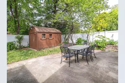 21 Marwood Road N, Port Washington, NY 11050 - Photo 25