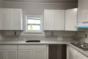 32 Florida St, Long Beach, NY 11561 - Photo 3