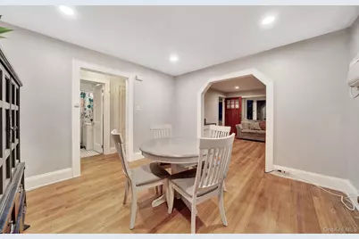 35 Orchard Street, Merrick, NY 11566 - Photo 13