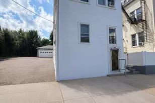 142 N 6th Ave, Mount Vernon, NY 10550 - Photo 1