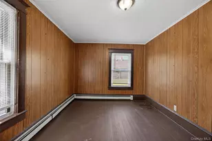 20 Delaware St, Port Jervis, NY 12771 - Photo 15