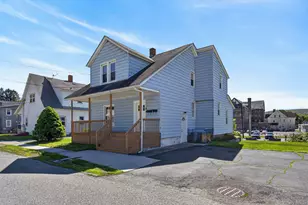 20 Delaware St, Port Jervis, NY 12771 - Photo 3