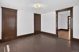 20 Delaware St, Port Jervis, NY 12771 - Photo 11