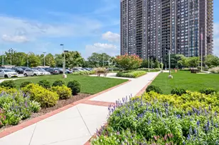 271-10 Grand Central Pkwy, Floral Park, NY 11005 - Photo 33